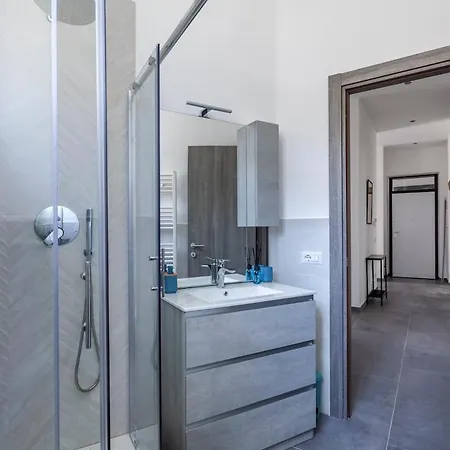 Ponte Milvio 3 Bedroom Appartement