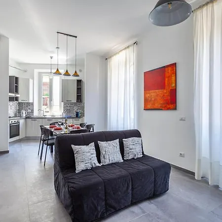 Ponte Milvio 3 Bedroom Appartement *