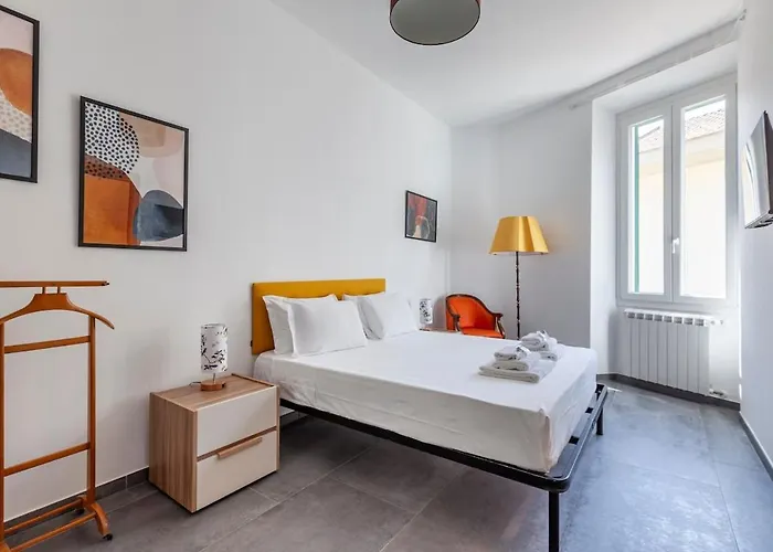 Ponte Milvio 3 Bedroom Apartamento *